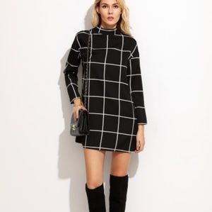 Grid Mock Neck tunic Dress